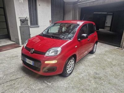 Begagnad Fiat Panda 69 HK (50 kW) 2016 Röd Halvkombi