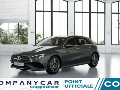 Usata Mercedes A180 Advanced Plus 136 CV (100 kW) 2025 Grigio montagna Berlina