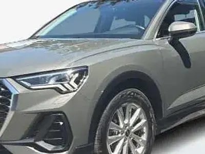 Usata Audi Q3 Sportback S-Line 150 CV (110 kW) 2024 Argento SUV