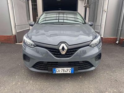 Usata Renault Clio V Intens 101 CV (74 kW) 2020 Grigio Berlina