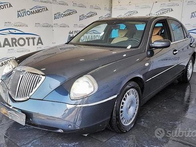 Usata Lancia Thesis 185 CV (136 kW) 2008 Grigio Berlina