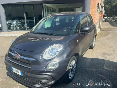 Begagnad Fiat 500L 95 HK (69 kW) 2020 Svart Minibuss