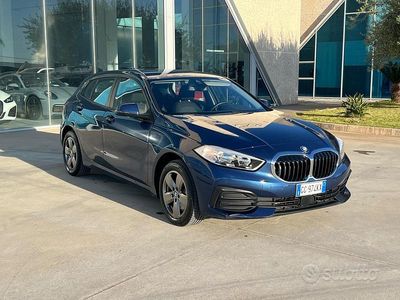 Usata BMW 116 Advantage 116 CV (85 kW) 2021 Blu Utilitaria