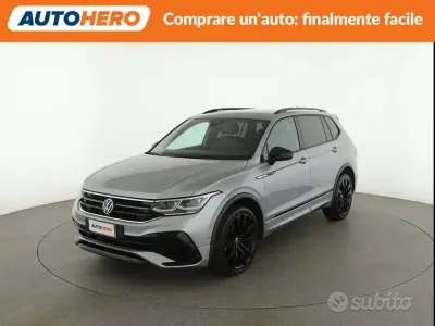 Usado VW Tiguan Allspace R-line 200 HP (147 kW) 2022 Cinzento SUV
