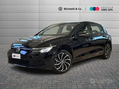 Usata VW Golf VIII Life 116 CV (85 kW) 2023 Nero Berlina