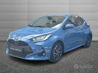 Usata Toyota Yaris Hybrid Trend 116 CV (85 kW) 2022 Blu/azzurro Berlina