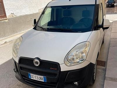 Gebraucht Fiat Doblò 135 PS (99 kW) 2010 Van / Kleinbus