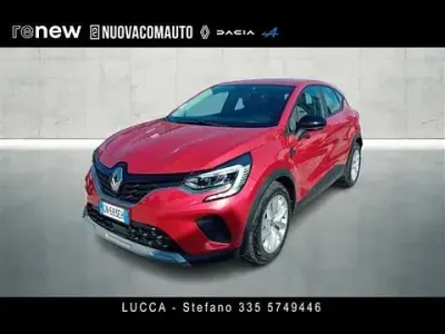 Second-hand Renault Captur Equilibre 145 CP (106 kW) 2023 Roșu SUV