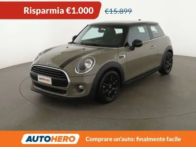 Usata Mini Cooper D 116 CV (85 kW) 2019 Verde Utilitaria