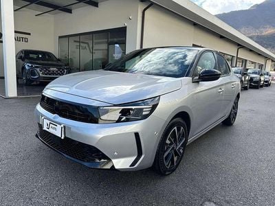 Nuova Opel Corsa 101 CV (74 kW) 2025 Crystal silver/tetto nero Berlina
