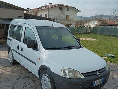 Occasion Opel Combo 2007 Blanc Monospace