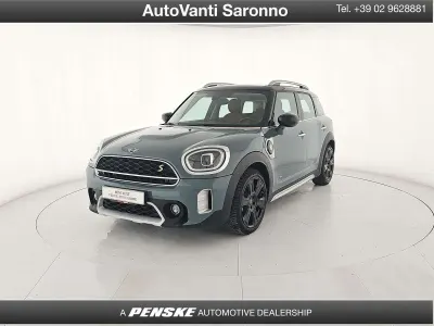Usata Mini Cooper S Classic 220 CV (161 kW) 2022 Verde Utilitaria