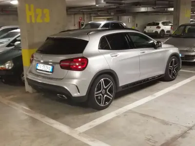 Usata Mercedes GLA220 Premium 170 CV (125 kW) 2019 SUV