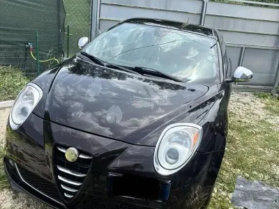 Usata Alfa Romeo MiTo 120 CV (88 kW) 2008 Nero Utilitaria