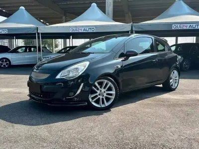 Usata Opel Corsa Sport 75 CV (55 kW) 2012 Nero Utilitaria