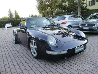 Usata Porsche 911 Carrera 4 Cabriolet 272 CV (200 kW) 1995 Blu Cabrio