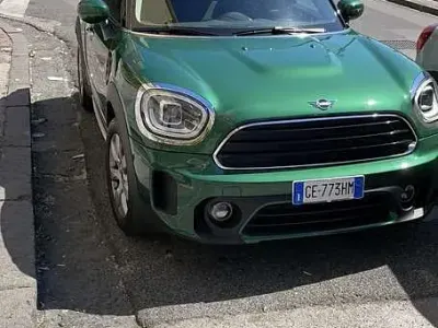 Usado Mini One D Countryman Business 116 CV (85 kW) 2021 SUV