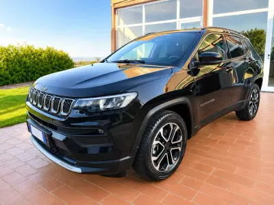 Usata Jeep Compass Limited 131 CV (96 kW) 2022 Nero SUV