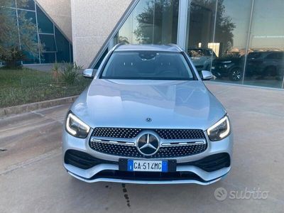 Mercedes GLC300