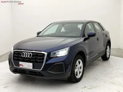 Usata Audi Q2 Business 116 CV (85 kW) 2024 Blu navarra metallizzato SUV