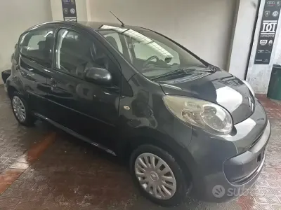 Occasion Citroën C1 68 PK (50 kW) 2011 Grijs Hatchback