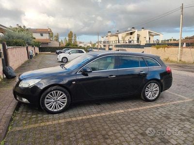 Usata Opel Insignia Cosmo 160 CV (117 kW) 2013 Nero Station wagon