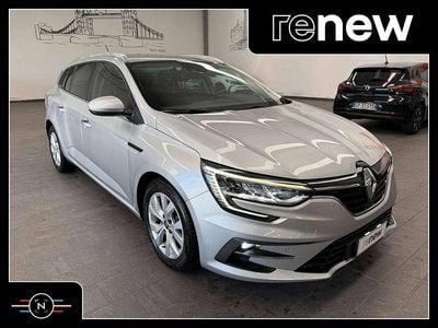 Usata Renault Mégane GrandTour Business 116 CV (85 kW) 2022 Argento metallizzato Station wagon
