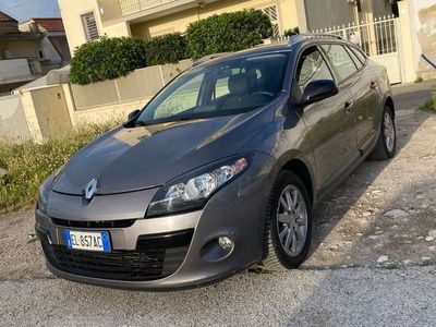 usata Renault Mégane SporTour 1.5 dci Attractive 110cv edc