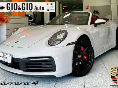 Usata Porsche 911 Carrera 4 Cabriolet 385 CV (283 kW) 2020 Gesso Cabrio