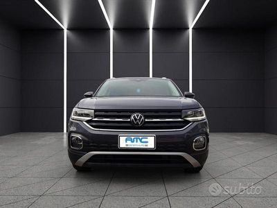 Usata VW T-Cross Advance 150 CV (110 kW) 2023 Grigio SUV