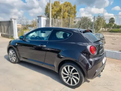 Usata Alfa Romeo MiTo 77 CV (56 kW) 2017 Nero Utilitaria