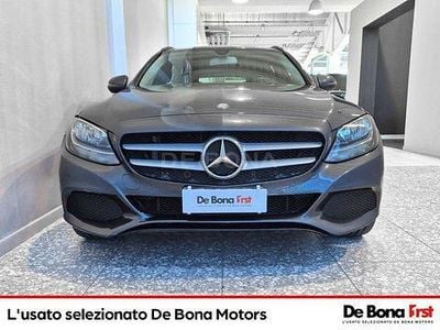 Usata Mercedes 200 Business 184 CV (135 kW) 2016 Grigio Station wagon