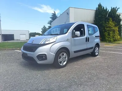Usata Fiat Qubo Easy 80 CV (58 kW) 2017 Argento Monovolume