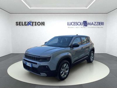 Nuova Jeep Avenger Altitude 101 CV (74 kW) 2026 Grigio SUV