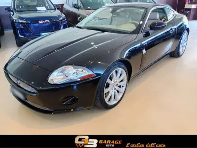 Usata Jaguar XK 258 CV (189 kW) 2009 Nero Coupé