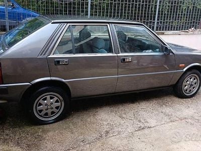 Brugt Lancia Delta 78 HK (57 kW) 1988 Hatchback