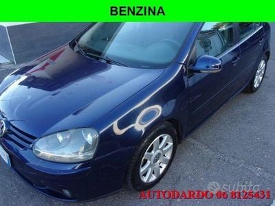Usata VW Golf IV Comfortline 115 CV (84 kW) 2004 Blu Berlina