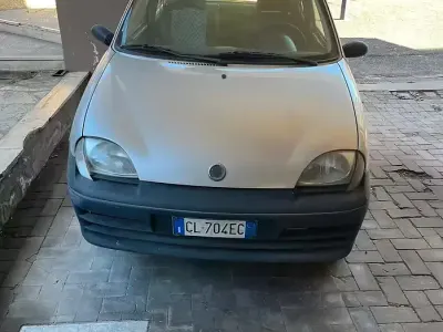 Usata Fiat 600 54 CV (39 kW) 2003 Grigio Berlina