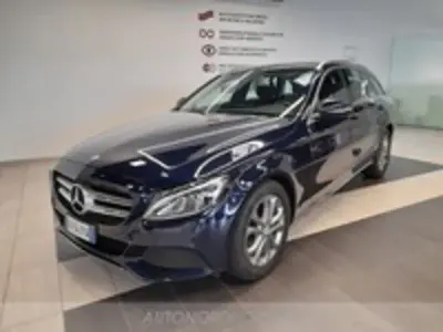 Begagnad Mercedes 200 Sport 2017 Blå Kombi