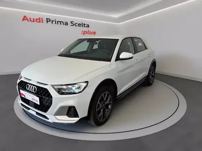 Usata Audi A1 Admired 110 CV (80 kW) 2023 Bianco ghiaccio metalizzato SUV
