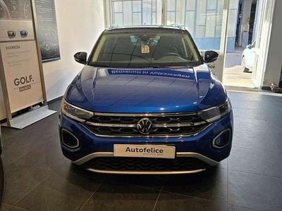 Usata VW T-Roc Style 110 CV (80 kW) 2022 Blu/azzurro SUV