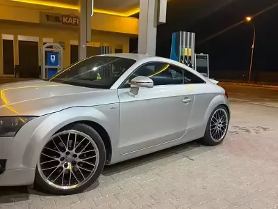 Usata Audi TT 160 CV (117 kW) 2009 Coupé