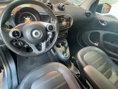 Begagnad Smart ForFour Prime 2017 Halvkombi