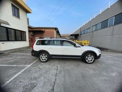 Usata Volvo XC70 Summum 181 CV (133 kW) 2016 Bianco SUV