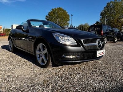 Usata Mercedes SLK200 183 CV (134 kW) 2012 Grigio Cabrio