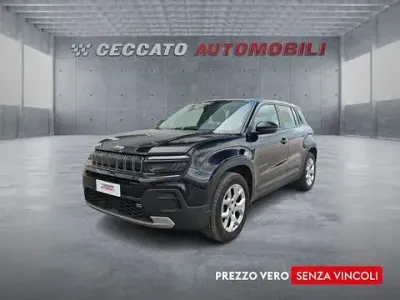 Usata Jeep Avenger Altitude 101 CV (74 kW) 2024 Nero SUV