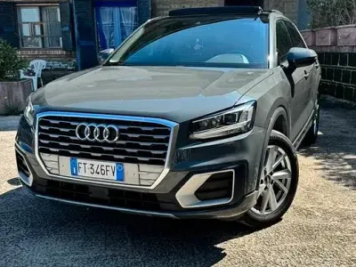 Gebraucht Audi Q2 Comfort 116 PS (85 kW) 2018 Grau SUV