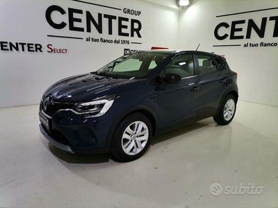 Verde Usata 2022 Renault Captur Zen SUV | 14.900 € (Buon prezzo)