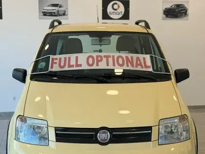 Begagnad Fiat Panda Climbing 60 HK (44 kW) 2010 Gul Halvkombi