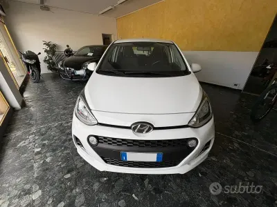 Usata Hyundai i10 Style 66 CV (48 kW) 2018 Bianco Utilitaria